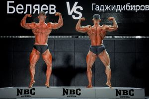 CLASSIC PHYSIQUE